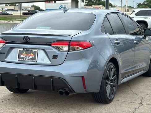 Used 2023 Toyota Corolla SE FWD image 5