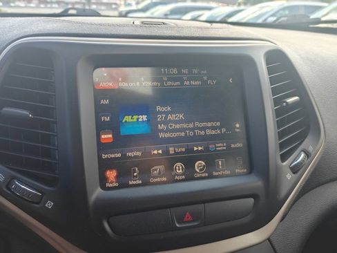 Used 2016 Jeep Cherokee 75th Anniversary AWD/4WD image 14