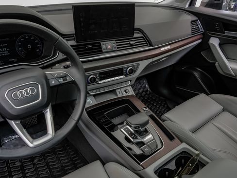 Used 2024 Audi Q5 2.0T Premium Plus AWD/4WD image 28