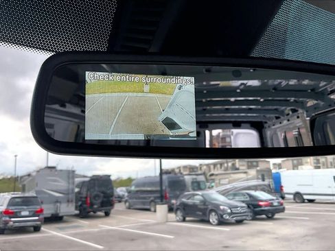 Used 2025 Mercedes-Benz Sprinter 2500 image 22