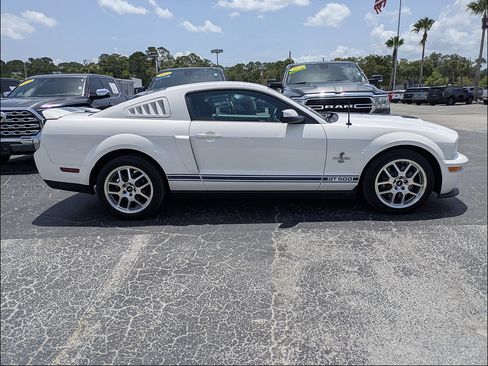 Used 2007 Ford Mustang Shelby GT500 RWD image 2