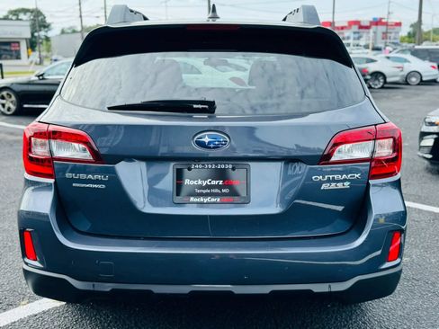 Used 2017 Subaru Outback 2.5i Premium AWD/4WD image 5