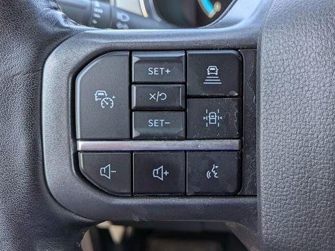 Used 2023 Ford F150 Lariat w/ Equipment Group 502A High image 31