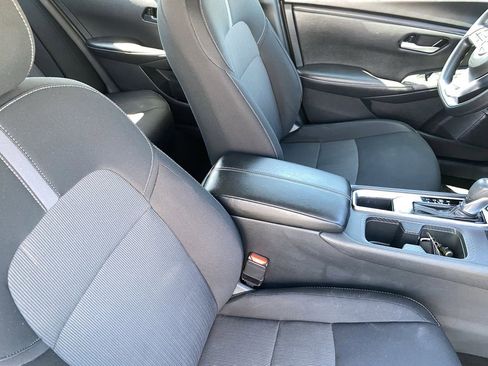 Certified 2024 Nissan Sentra SV FWD image 11
