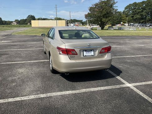 Used 2011 Lexus ES 350 FWD image 6