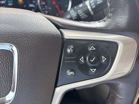 Used 2019 GMC Acadia Denali w/ Technology Package image 37