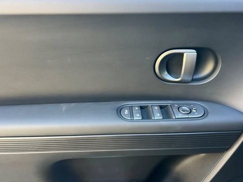 New 2026 Hyundai Ioniq 5 SEL AWD/4WD image 10