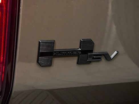 Used 2025 GMC Hummer EV 2X w/ LPO, Cargo Utility Package AWD/4WD image 91