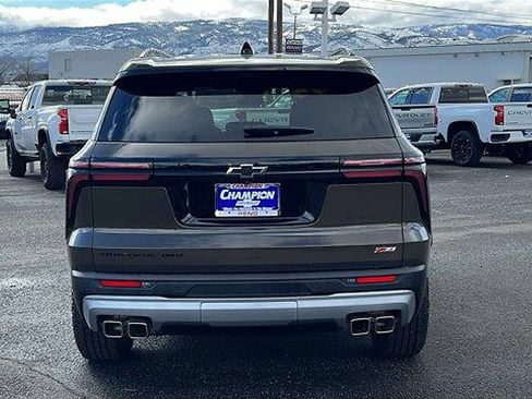 Certified 2025 Chevrolet Traverse Z71 w/ Enhanced Driving Package image 6