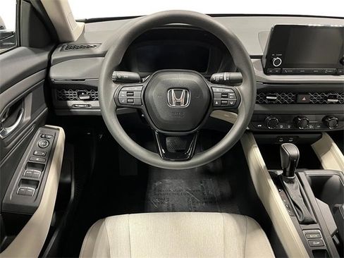 New 2025 Honda Accord SE image 16