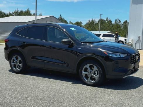 Used 2025 Ford Escape ST-Line AWD/4WD image 2