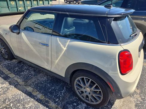 Used 2019 MINI Cooper S FWD image 3