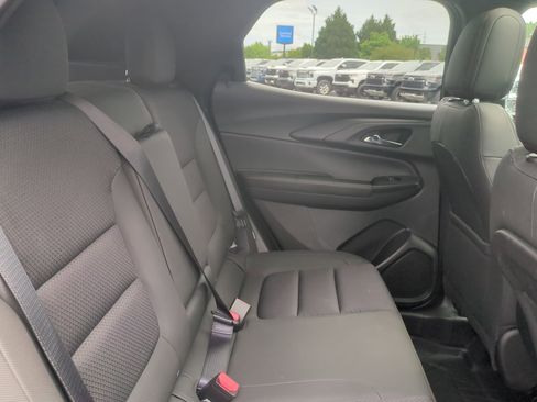 Used 2022 Chevrolet TrailBlazer RS w/ Sun and Liftgate Package AWD/4WD image 31