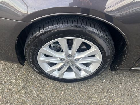 Used 2011 Lexus ES 350 image 7