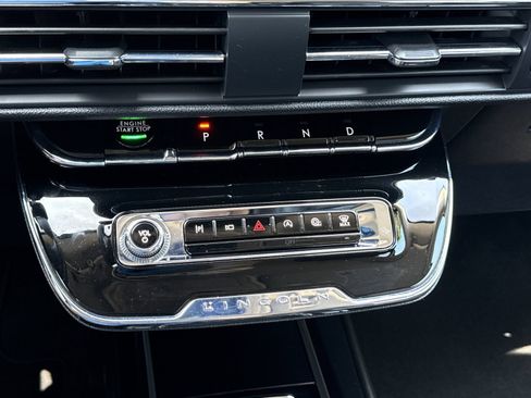 Used 2023 Lincoln Corsair FWD image 27