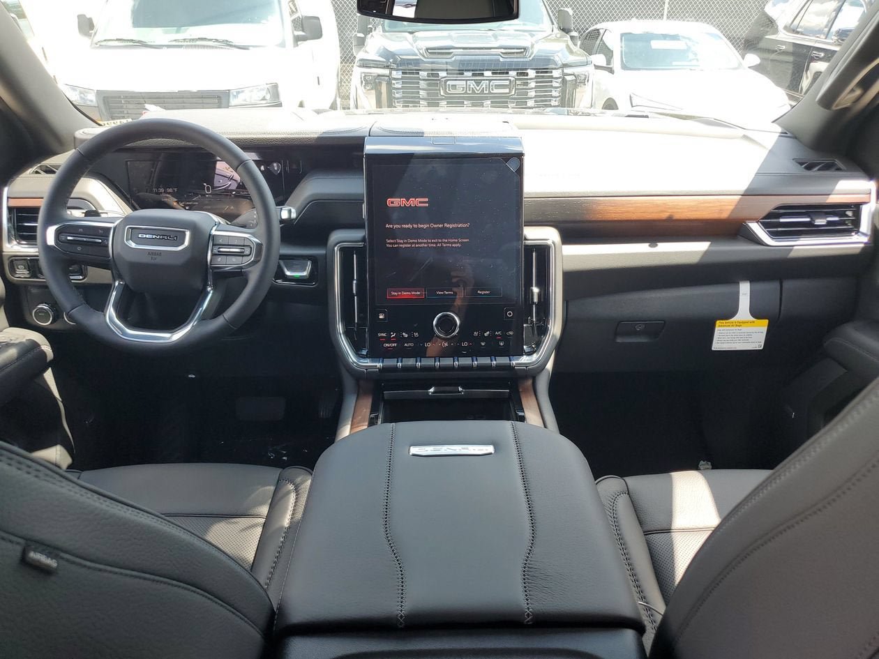 New 2026 GMC Yukon Denali RWD image 12