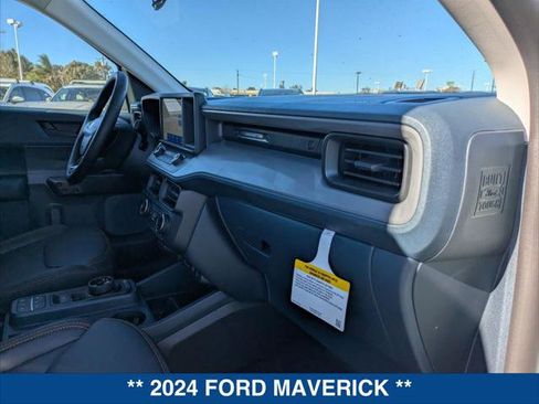 New 2024 Ford Maverick Tremor w/ Tremor Off-Road Package image 24