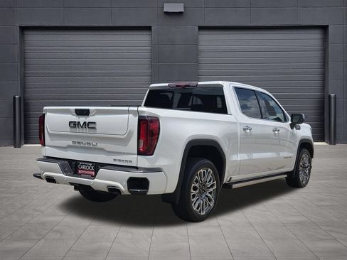 Used 2024 GMC Sierra 1500 Denali Ultimate AWD/4WD image 5