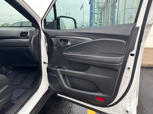 Used 2022 Honda Pilot Sport image 44