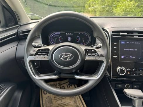 Used 2022 Hyundai Tucson SEL FWD image 22