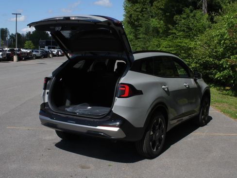 New 2026 Kia Sportage SX AWD/4WD image 7