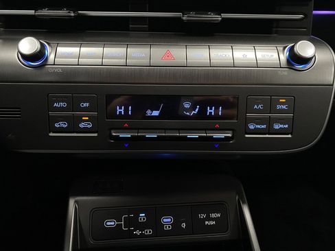 New 2026 Hyundai Kona SEL Premium image 24