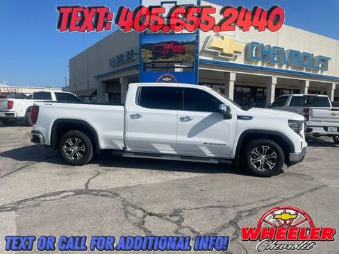 Used 2022 GMC Sierra 1500 SLT w/ SLT Convenience Package image 2