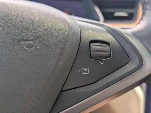 Used 2019 Tesla Model X Long Range image 17