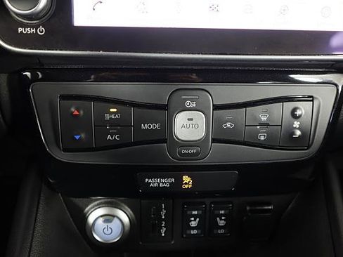 Used 2024 Nissan Leaf SV Plus image 29