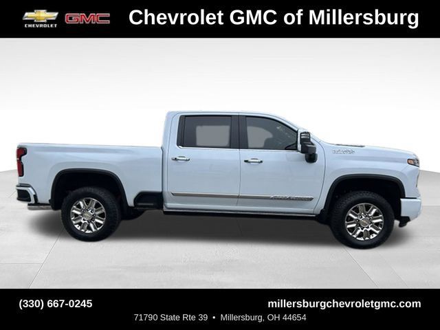 New 2026 Chevrolet Silverado 2500 High Country w/ High Country Premium Package AWD/4WD image 5
