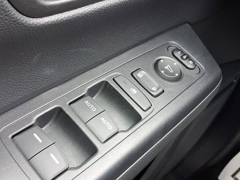Used 2024 Honda CR-V EX image 13