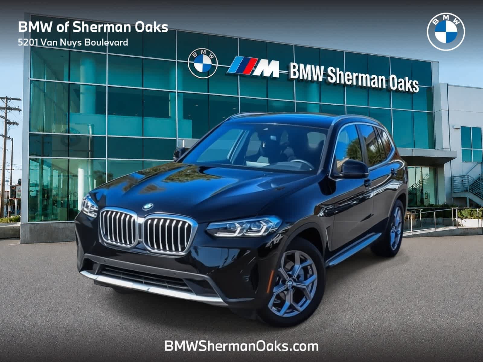 Used 2024 BMW X3 sDrive30i w/ Convenience Package RWD image 2