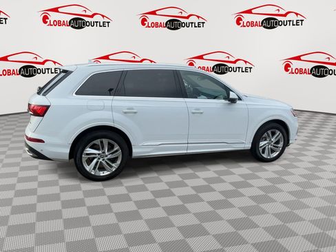Used 2020 Audi Q7 3.0T Premium Plus AWD/4WD image 9