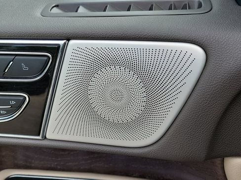 Certified 2022 Lincoln Navigator L Reserve RWD image 16