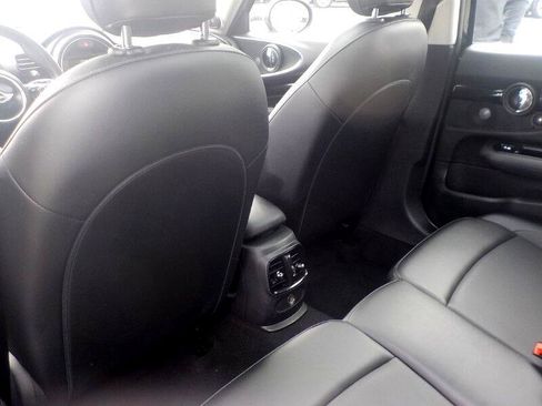 Used 2017 MINI Cooper Clubman image 15