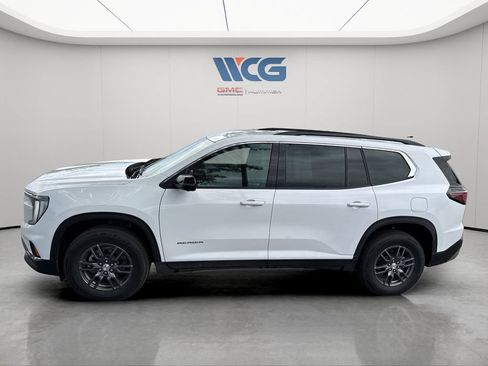 Used 2025 GMC Acadia Elevation AWD/4WD image 6