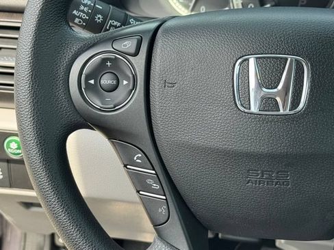 Used 2014 Honda Accord EX image 22