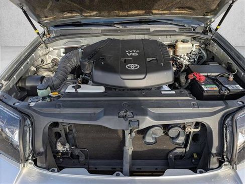 Used 2008 Toyota 4Runner SR5 image 19