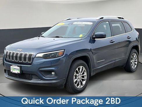 Used 2021 Jeep Cherokee Latitude Plus AWD/4WD image 3
