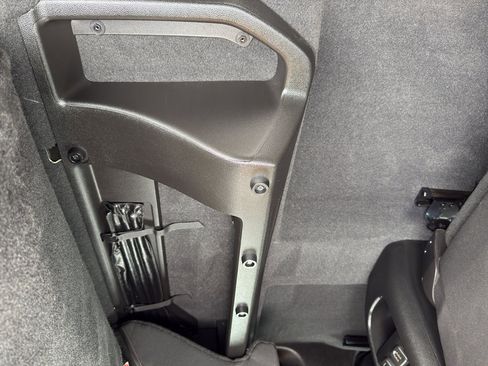 Used 2020 Chevrolet Colorado LT image 35