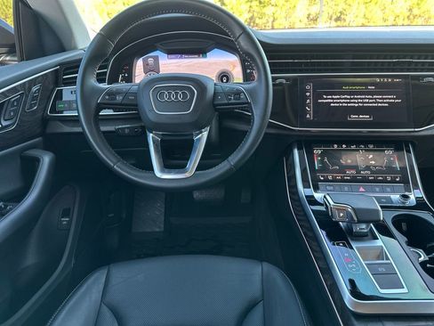 Used 2020 Audi Q8 Premium Plus w/ Premium Plus Package image 2
