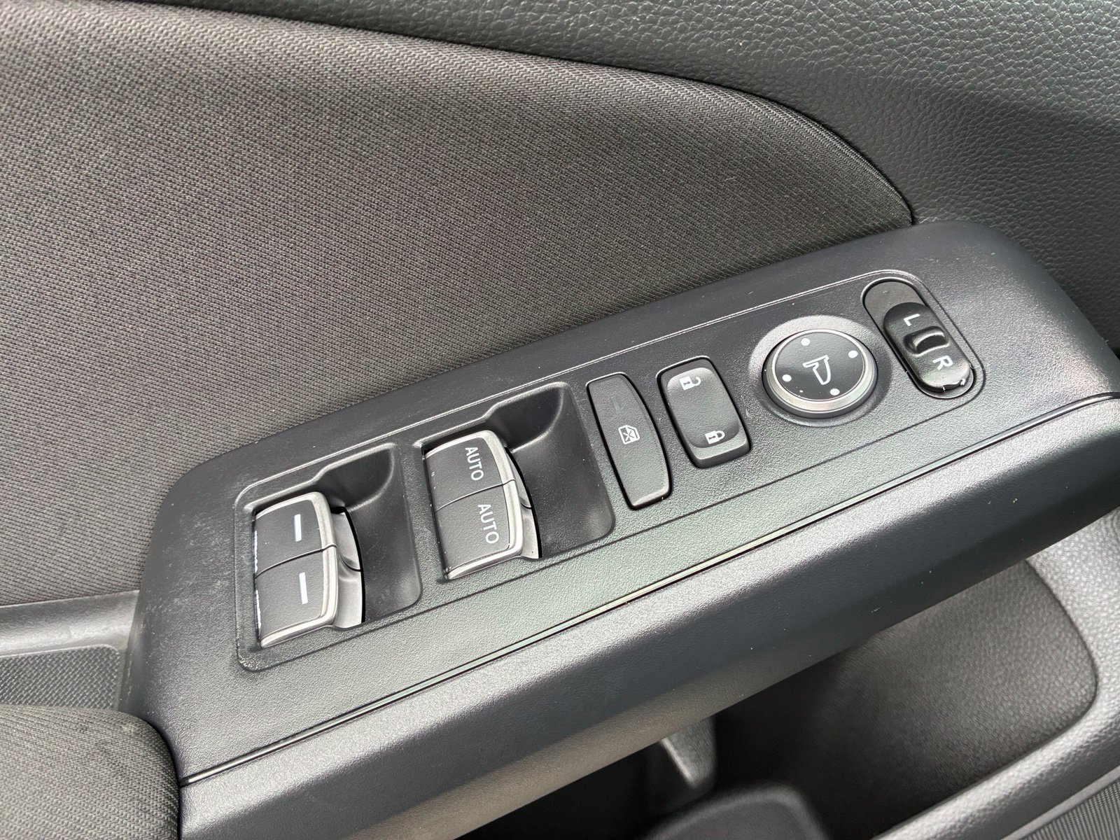 Used 2025 Honda Civic Sport image 13