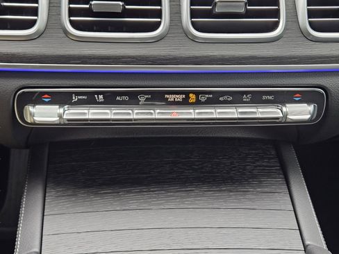 Certified 2026 Mercedes-Benz GLE 350 4MATIC image 11