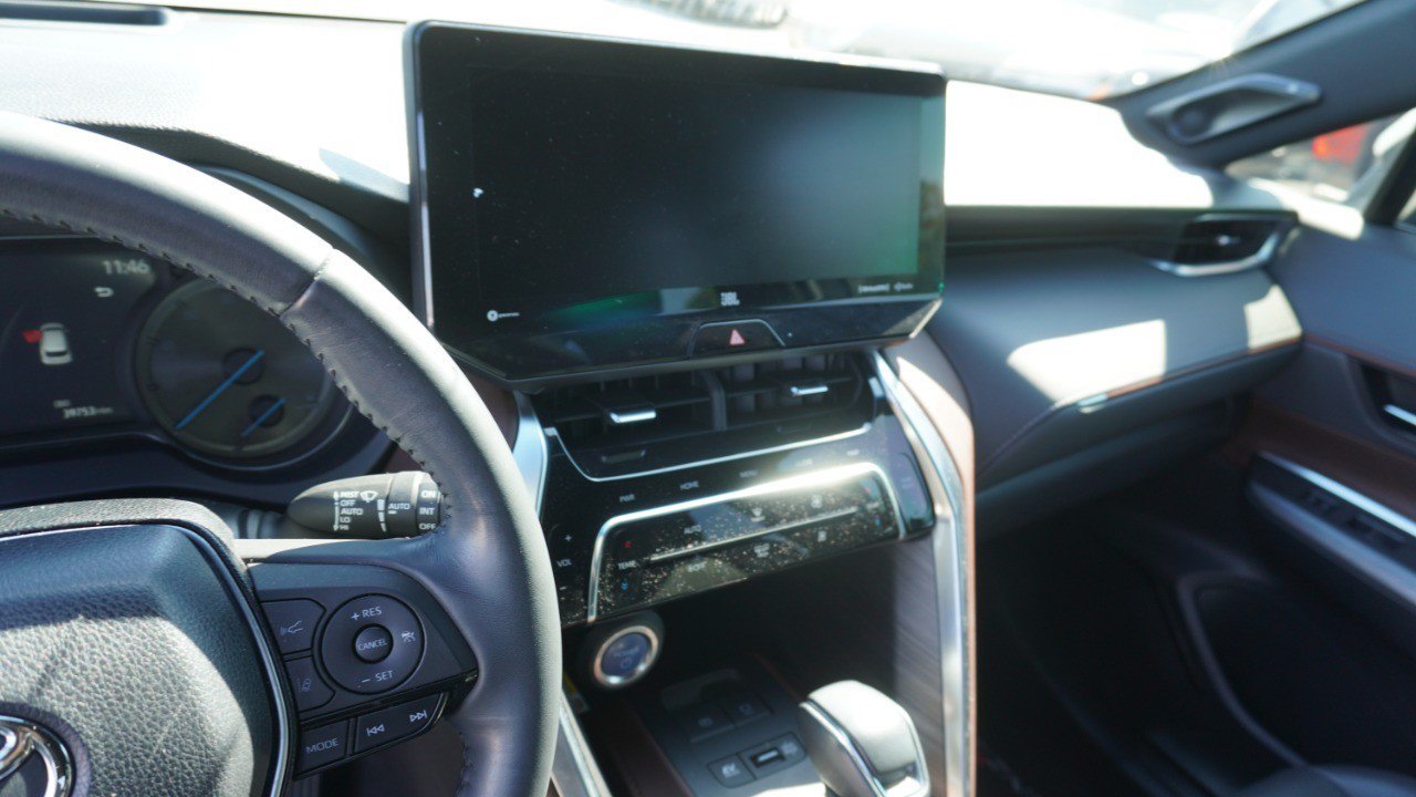 Used 2022 Toyota Venza Limited w/ Advanced Technology Package AWD/4WD image 7