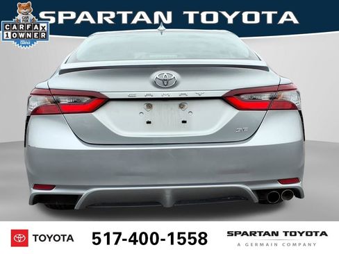 Used 2024 Toyota Camry SE image 8