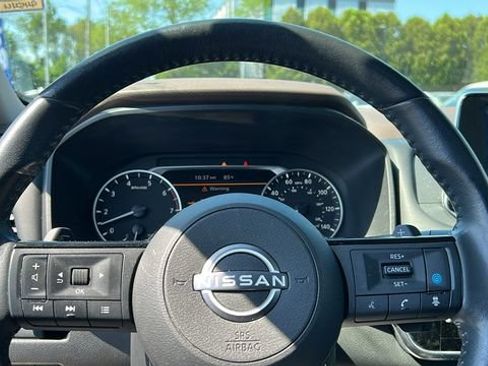 Certified 2023 Nissan Rogue SL AWD/4WD image 11