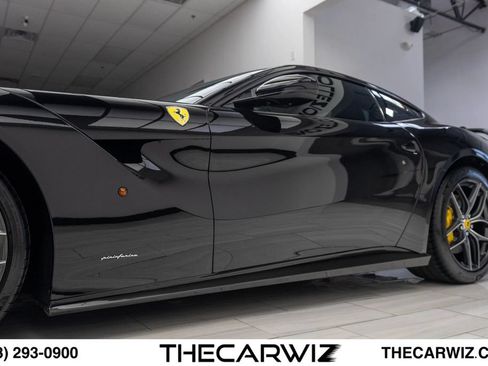 Used 2014 Ferrari F12 Berlinetta RWD image 15