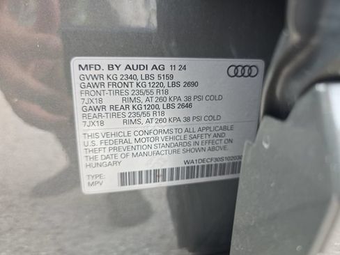 Used 2025 Audi Q3 2.0T Premium AWD/4WD image 29