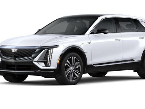 New 2026 Cadillac Lyriq Premium Luxury image 16