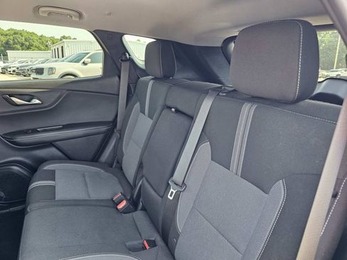 Used 2025 Chevrolet Blazer LT AWD/4WD image 31